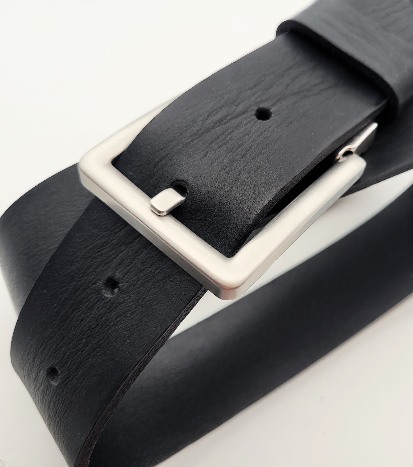 Herrengürtel aus Leder Schwarz kürzbar